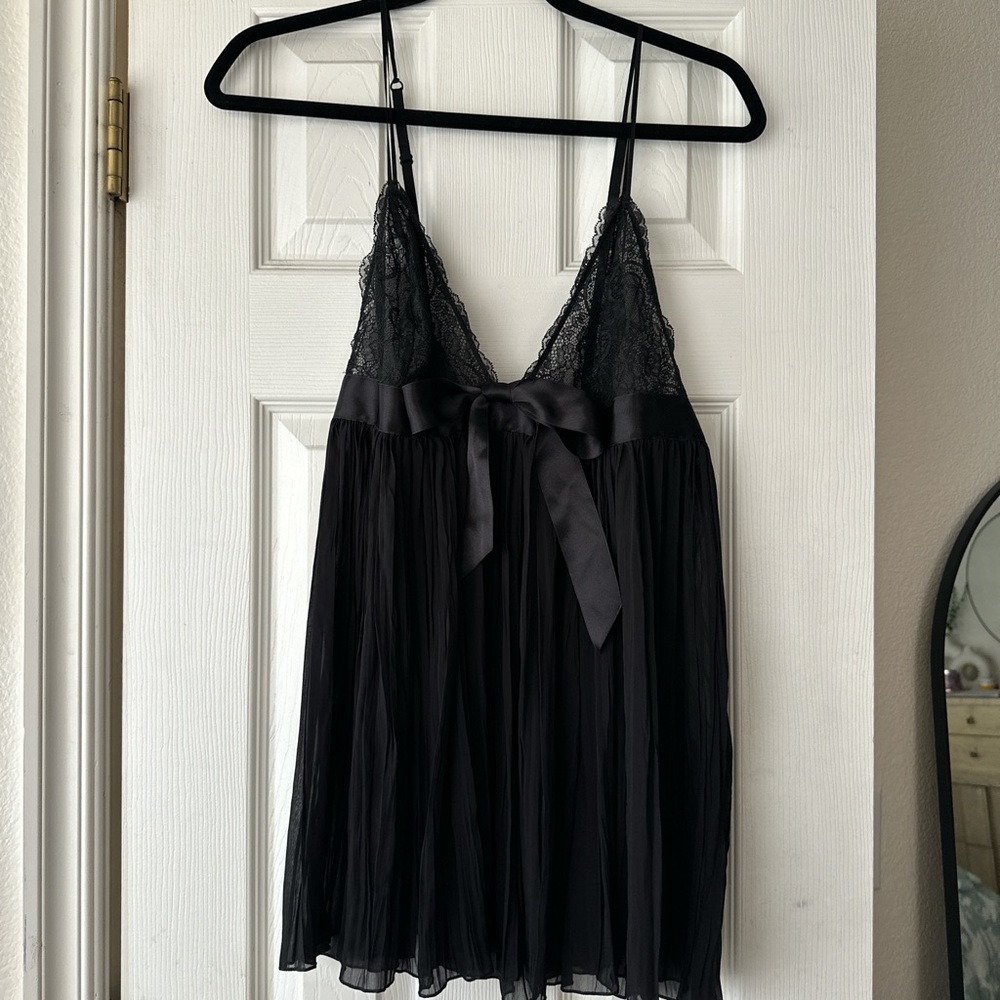 victoria secret black lace babydoll